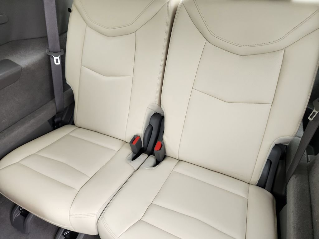 Used 2023 Cadillac XT6 Premium Luxury w/ Technology Package image 34