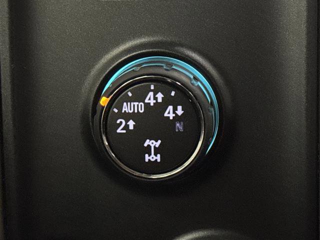 Used 2016 Chevrolet Silverado 1500 High Country w/ High Country Premium Package image 23