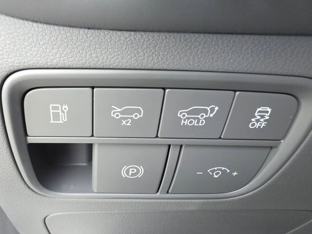 New 2026 Hyundai Ioniq 9 SEL image 17