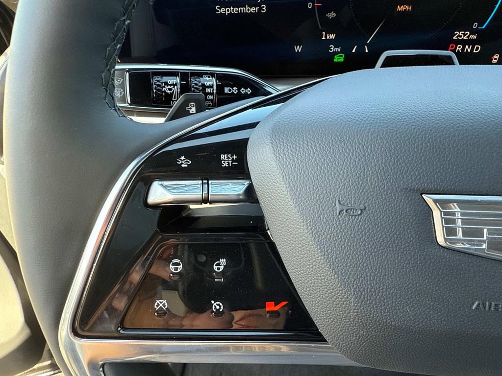 New 2026 Cadillac Vistiq Luxury image 30