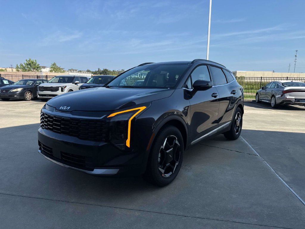 New 2027 Kia Sportage EX FWD image 3