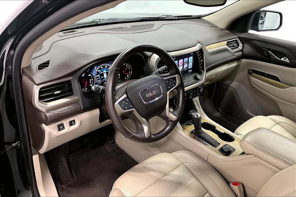 Used 2019 GMC Acadia Denali AWD/4WD image 16