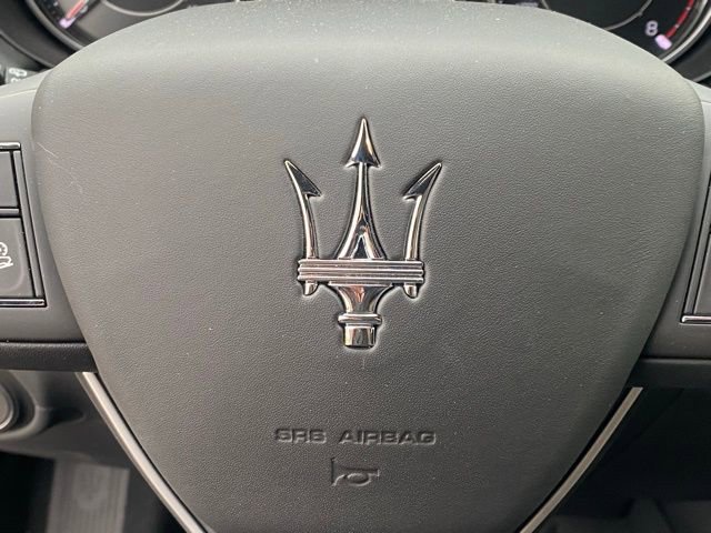Used 2024 Maserati Levante GT Ultima image 25
