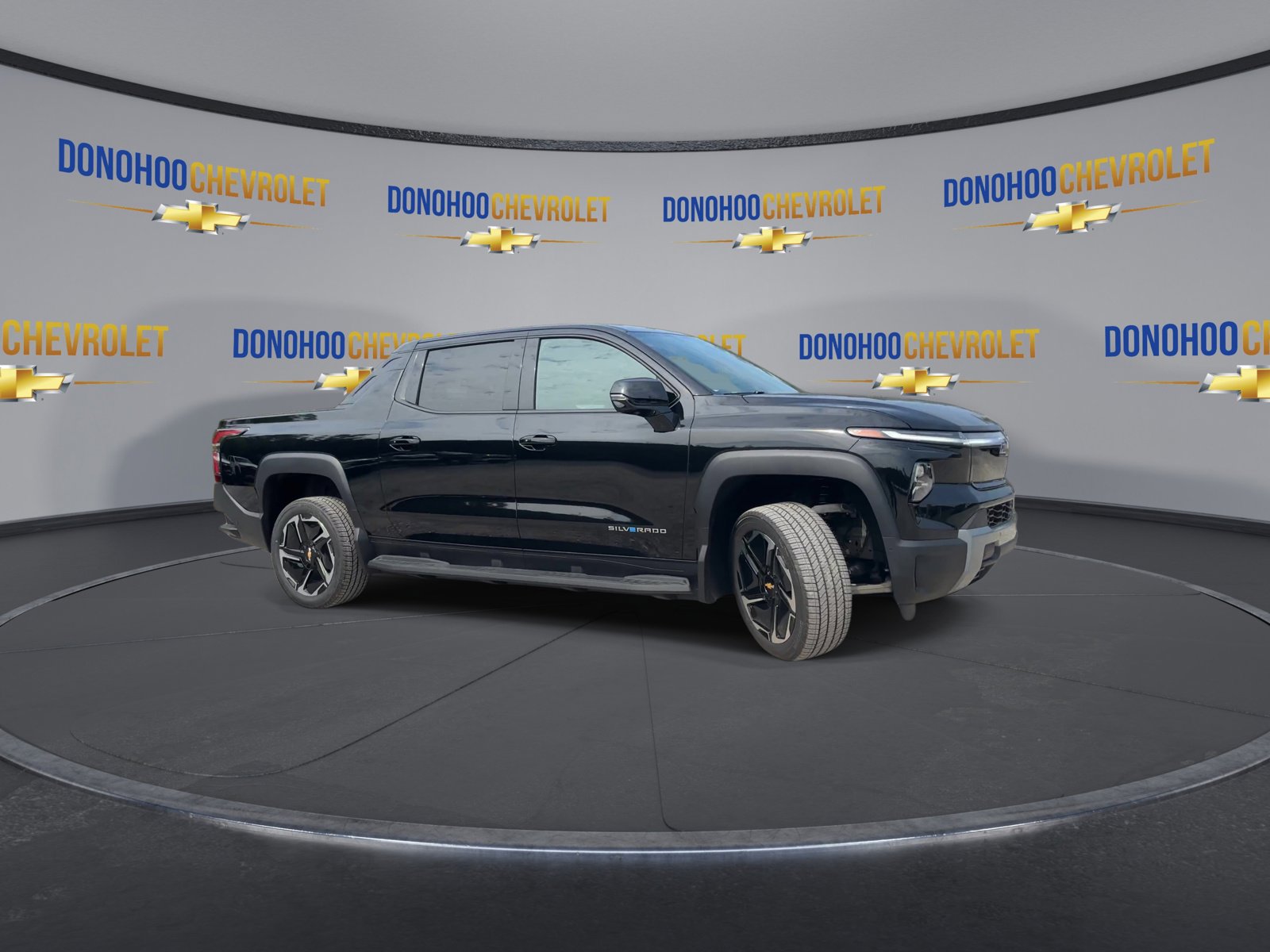 New 2026 Chevrolet Silverado EV LT w/ Premium Package image 5