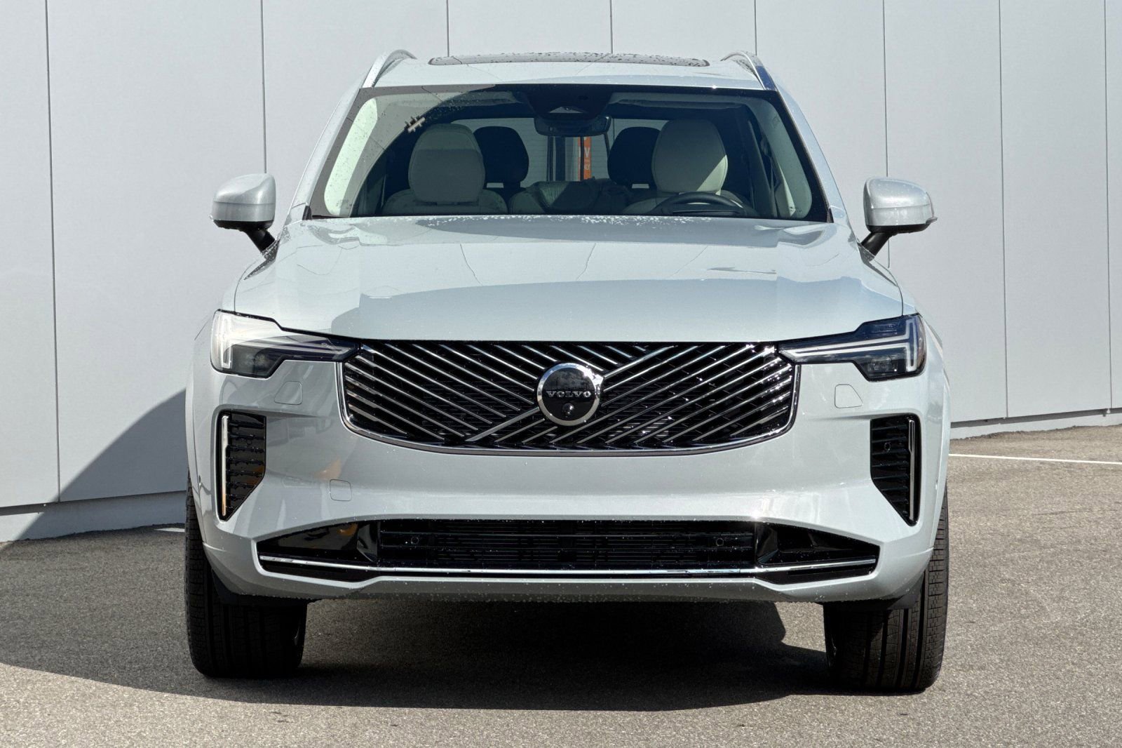 New 2026 Volvo XC90 B6 Ultra w/ Protection Package AWD/4WD image 8