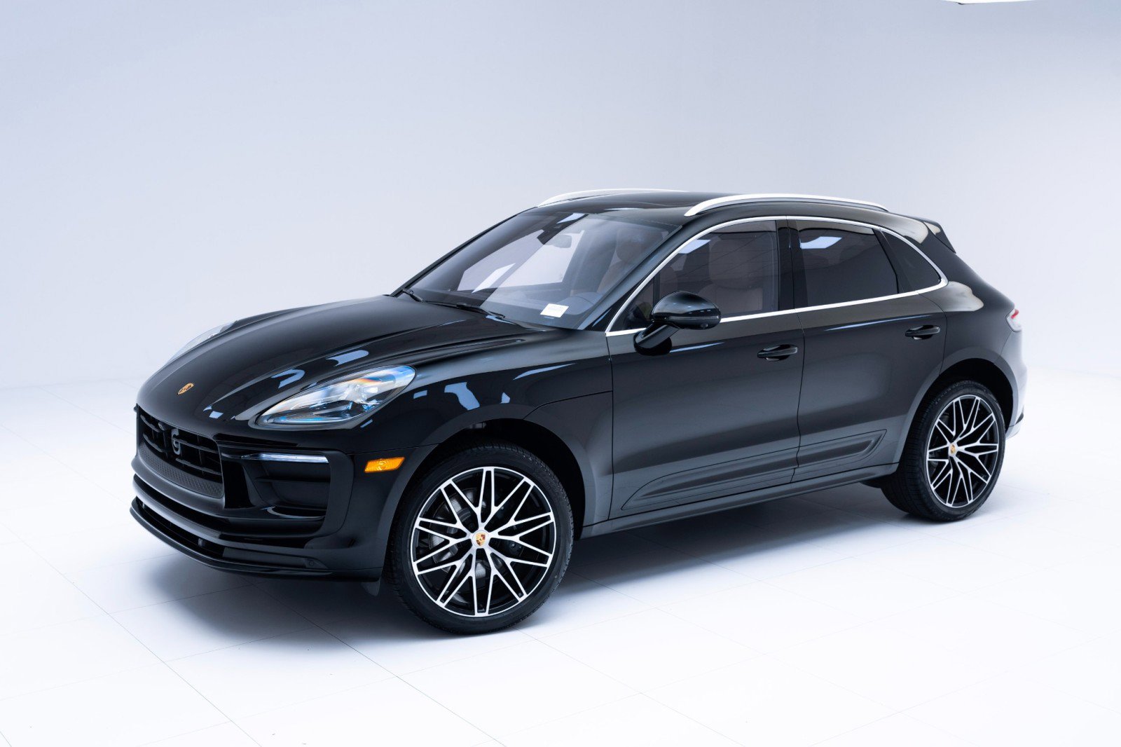 New 2025 Porsche Macan