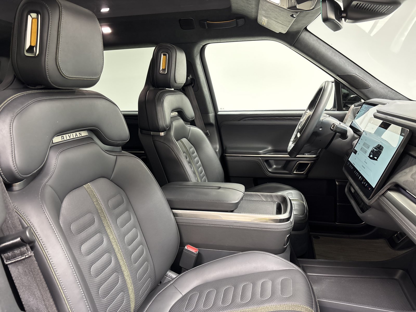 Used 2023 Rivian R1S Adventure Quad AWD/4WD image 24
