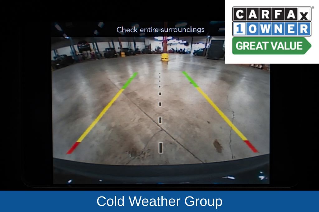 Used 2019 Jeep Cherokee Latitude Plus w/ Cold Weather Group AWD/4WD image 19