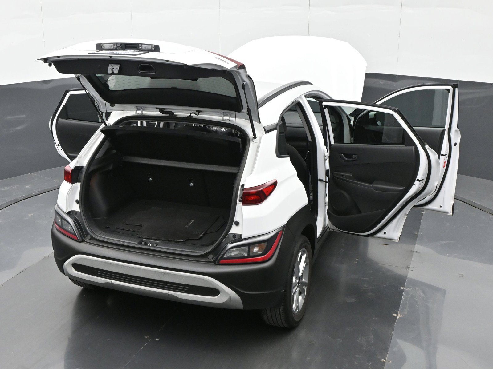 Certified 2023 Hyundai Kona SEL w/ Cargo Package AWD/4WD image 46