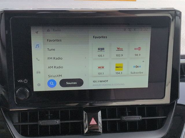 Used 2024 Toyota Corolla Cross LE image 15