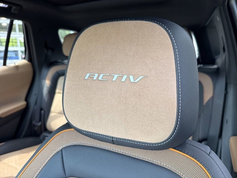 New 2026 Chevrolet Equinox ACTIV w/ Convenience Package III image 11