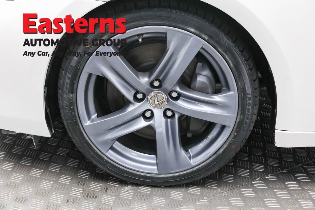 Used 2018 Lexus IS 300 AWD w/ Comfort Package image 34