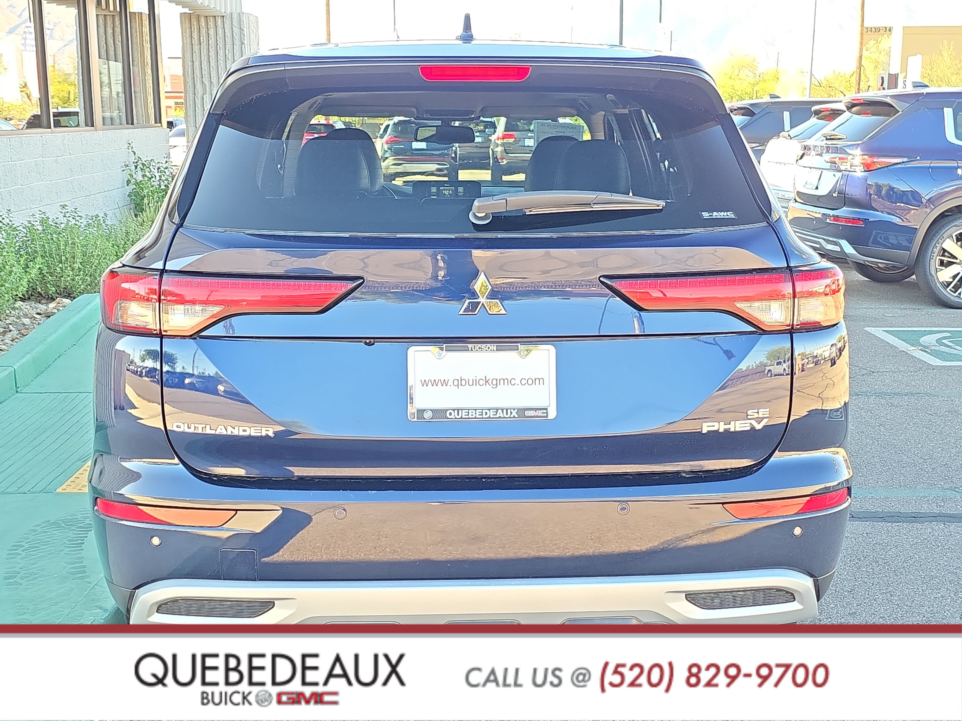 Used 2023 Mitsubishi Outlander SE AWD/4WD image 6