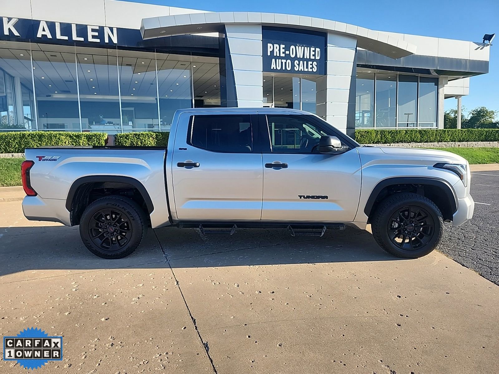 Used 2023 Toyota Tundra SR5 image 2