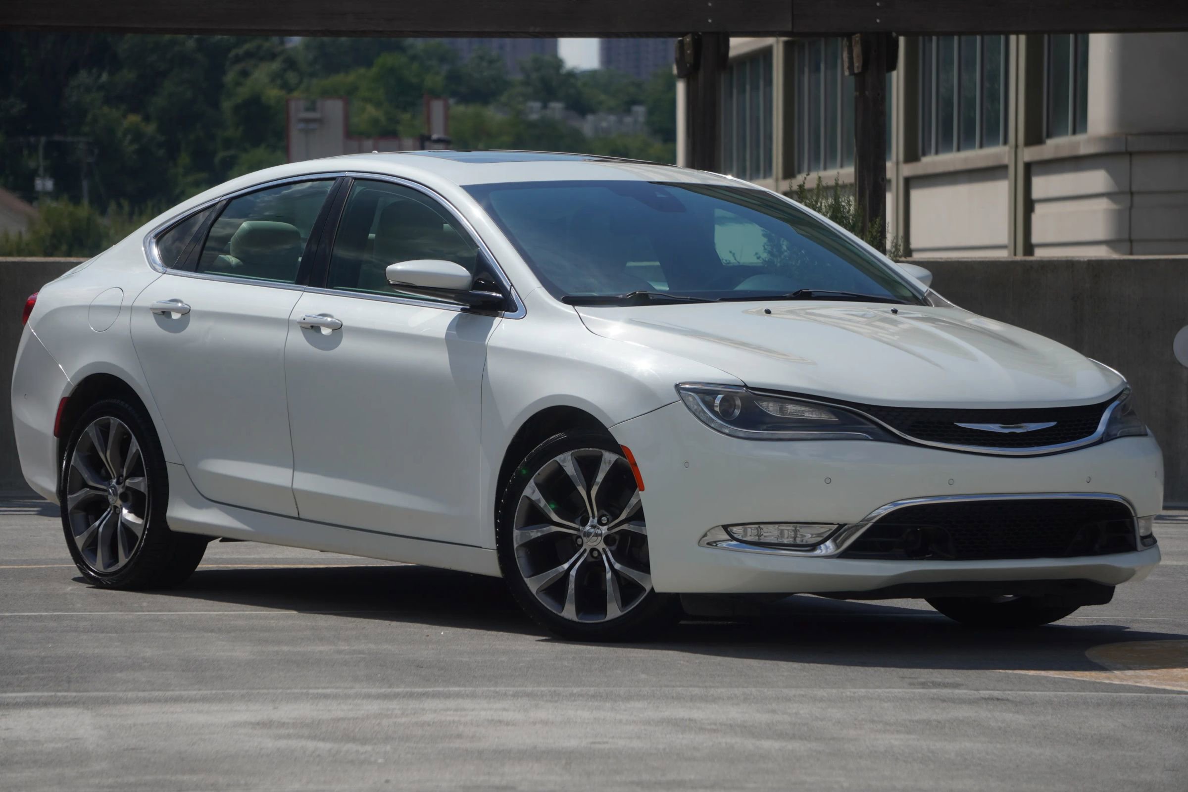 Used 2015 Chrysler 200 C w/ Navigation & Sound Group I image 3