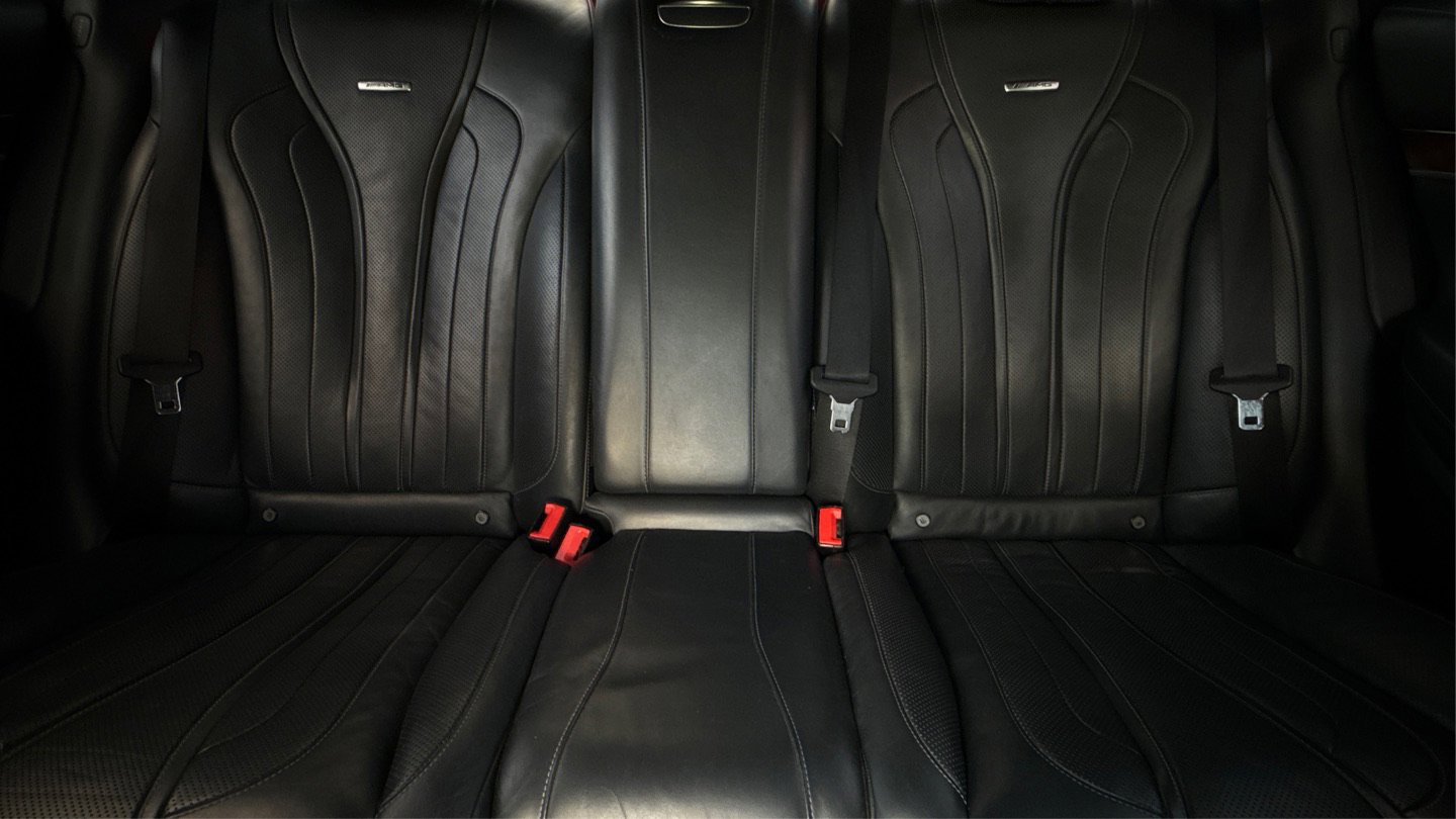 Used 2014 Mercedes-Benz S 63 AMG 4MATIC Sedan image 32