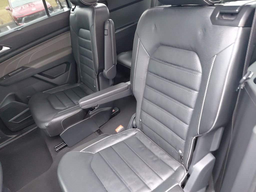 Used 2022 Volkswagen Atlas SEL Premium image 34