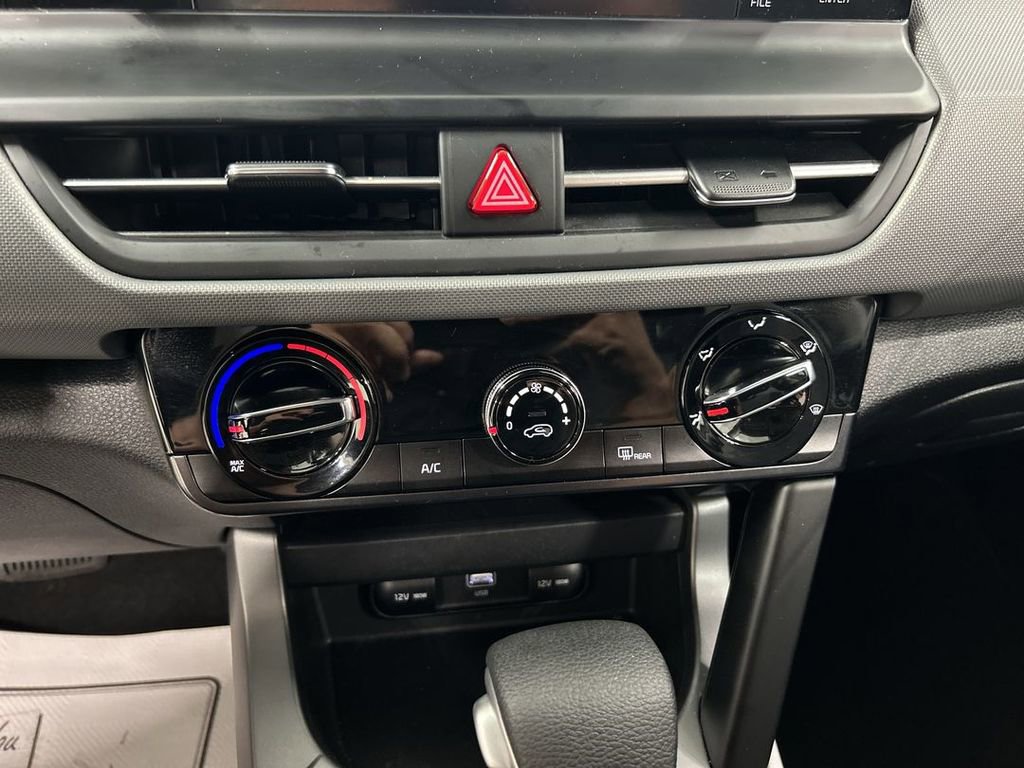 Certified 2024 Kia Seltos LX AWD/4WD image 16