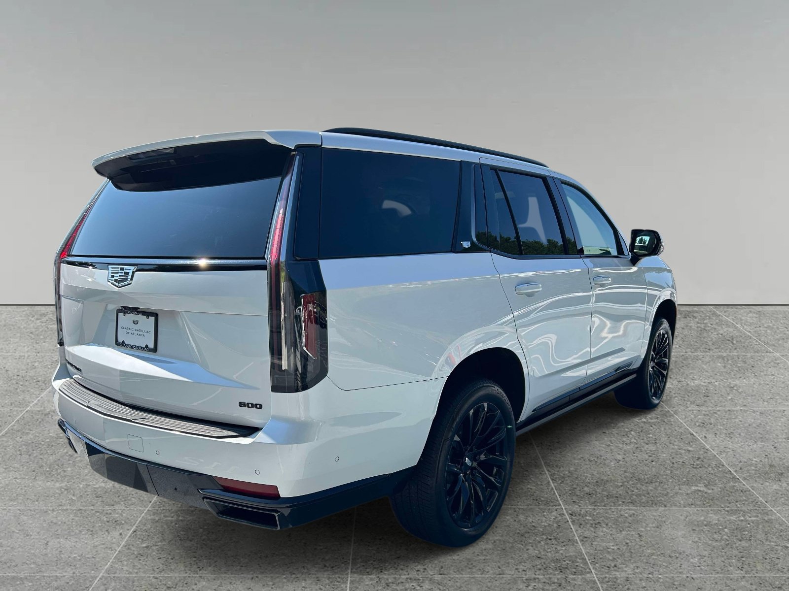 Certified 2023 Cadillac Escalade Sport Platinum w/ LPO, ONYX Package AWD/4WD image 5