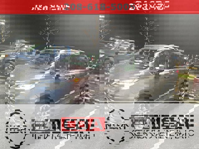 Used 2021 Toyota Sienna Limited image 1