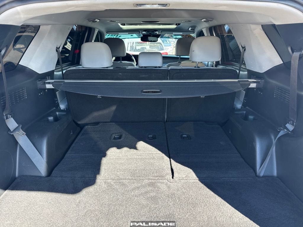 Used 2022 Hyundai Palisade SEL w/ 8P Bench Seat Package image 16