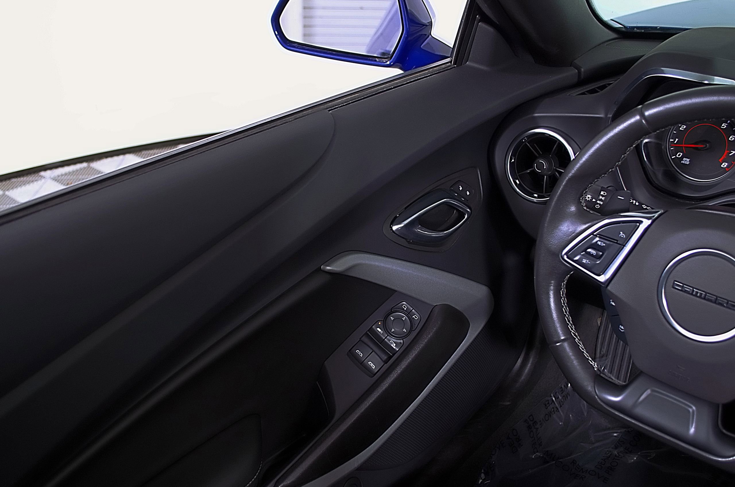 Used 2023 Chevrolet Camaro LT w/ RS Package image 19