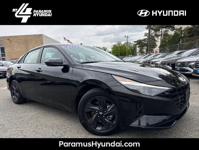 Certified 2023 Hyundai Elantra SEL w/ Cargo Package FWD 360° Tour