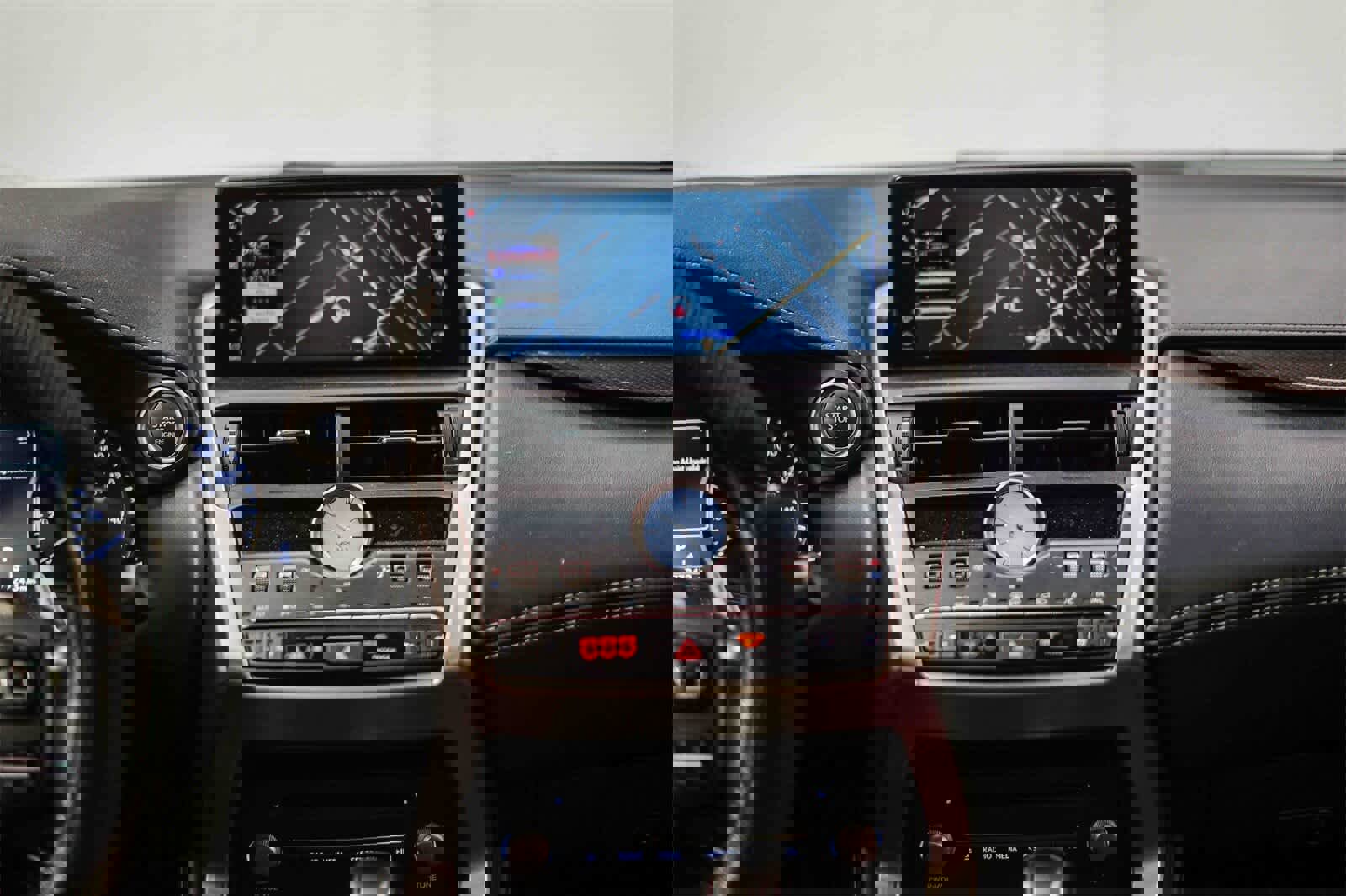 Used 2020 Lexus NX 300 image 14