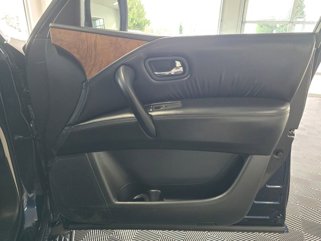 Used 2022 Nissan Armada SL w/ Captain's Chairs Package image 46