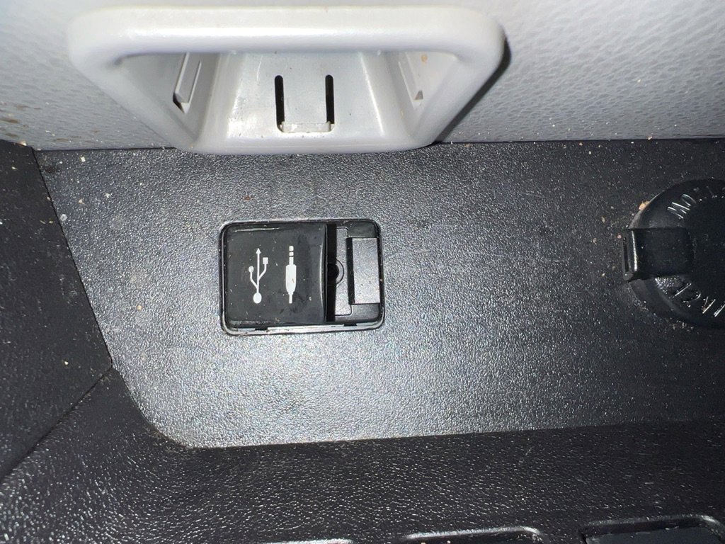 Used 2015 Toyota Highlander Limited image 18