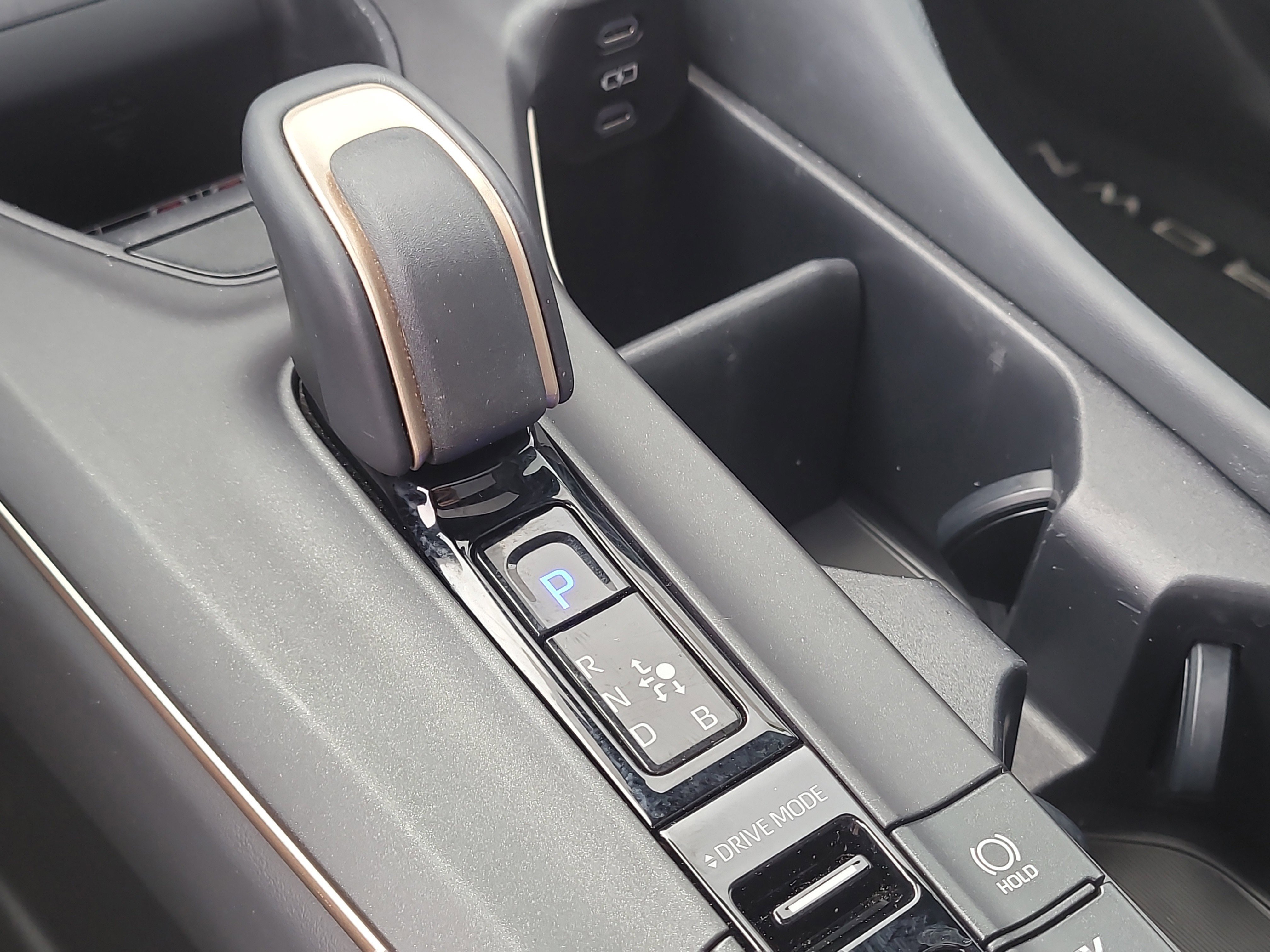 Certified 2023 Toyota Crown Limited image 27