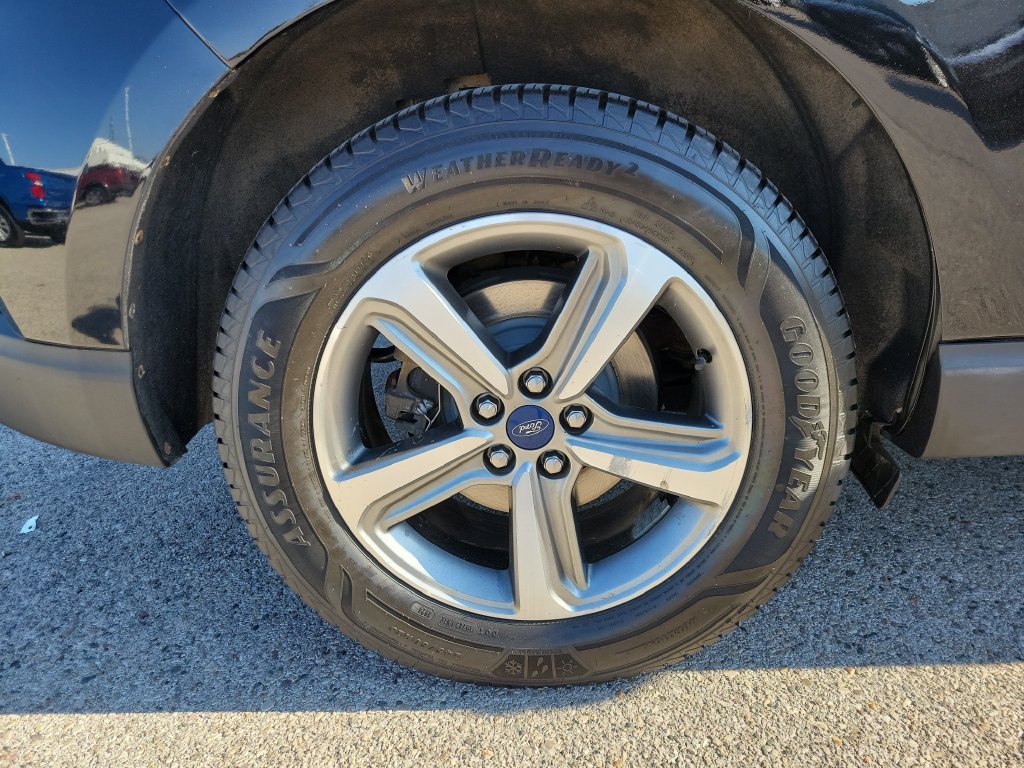 Used 2019 Ford Edge SEL AWD/4WD image 5