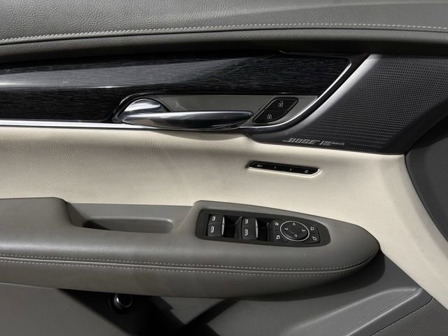 Used 2022 Cadillac XT6 Premium Luxury w/ Technology Package image 25