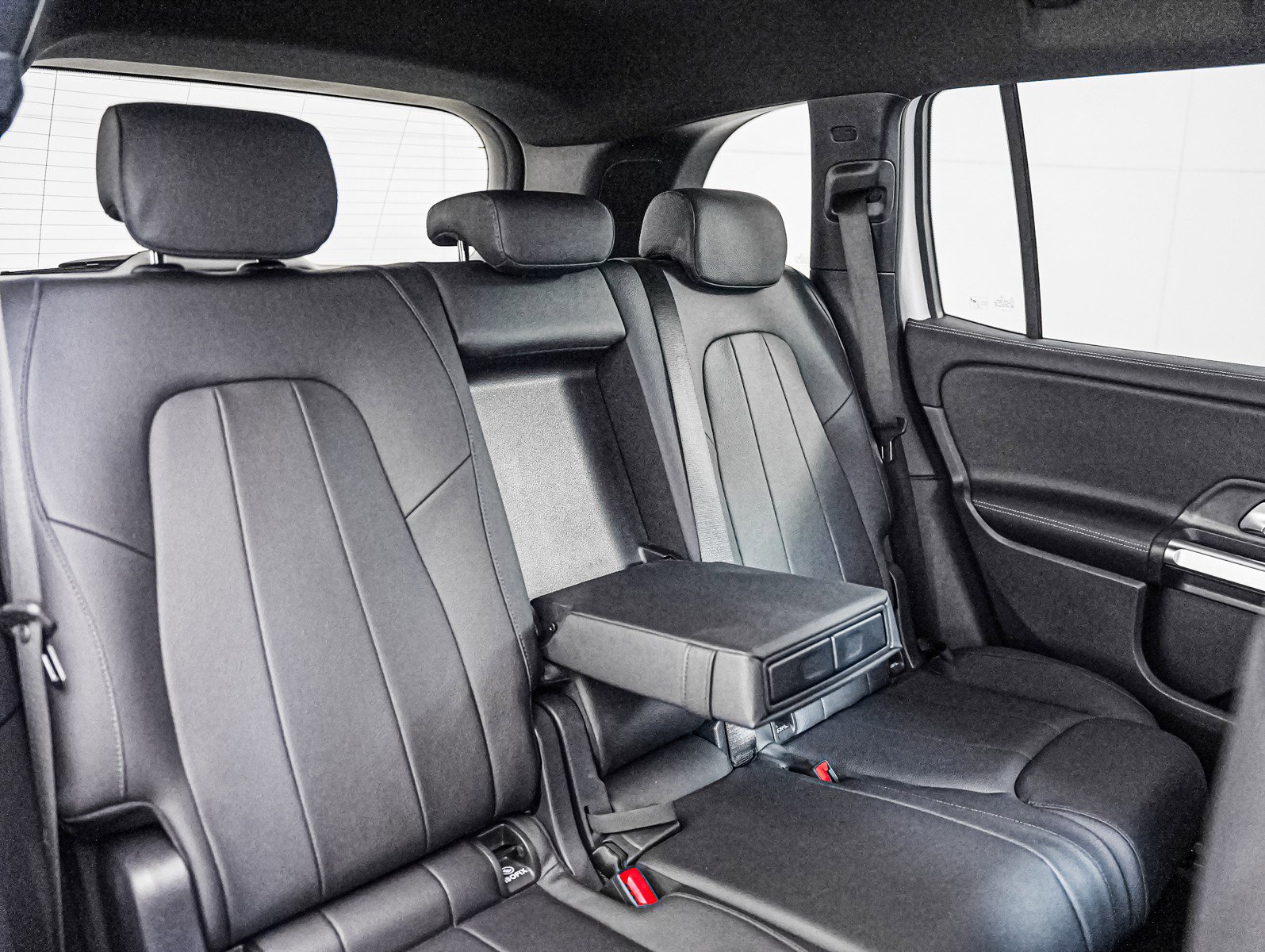 Certified 2022 Mercedes-Benz GLB 250 image 14