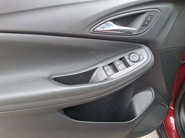 Used 2023 Buick Encore GX Select w/ Safety Package II image 12