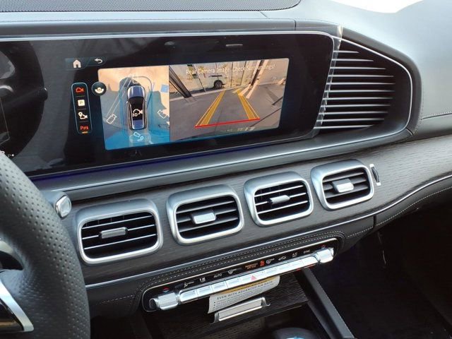 New 2026 Mercedes-Benz GLS 63 AMG 4MATIC image 6