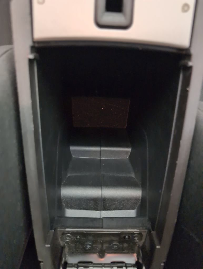 Used 2010 Ford Focus SE image 39