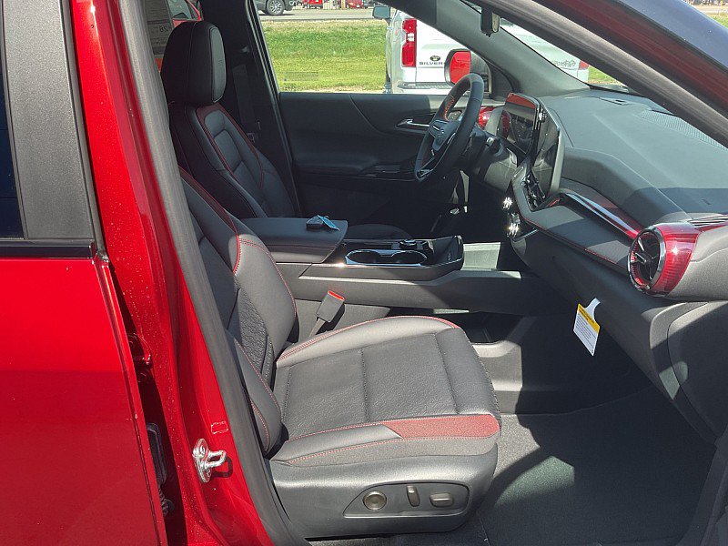 New 2027 Chevrolet Equinox RS w/ Safety and Technology Package AWD/4WD image 13
