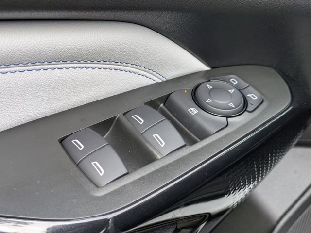 New 2026 Chevrolet Trax LT w/ Sunroof Package FWD image 9