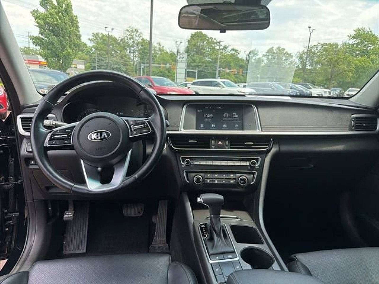 Used 2020 Kia Optima SE FWD image 22