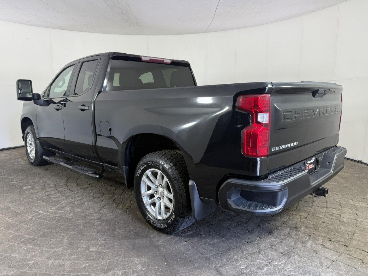 Used 2021 Chevrolet Silverado 1500 W/T w/ WT Value Package AWD/4WD image 6