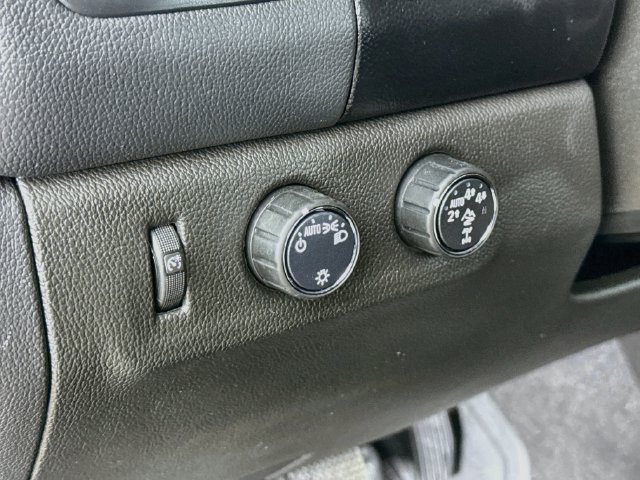 Used 2022 Chevrolet Colorado ZR2 AWD/4WD image 12