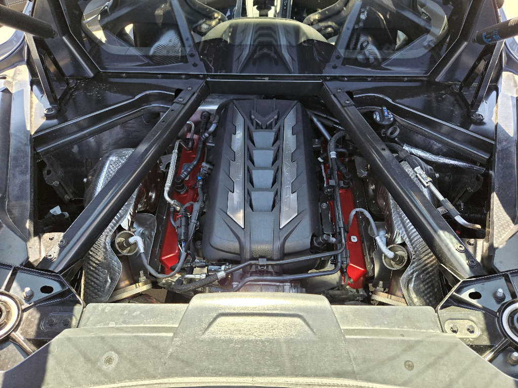 Used 2024 Chevrolet Corvette Stingray Coupe w/ Z51 Performance Package image 29