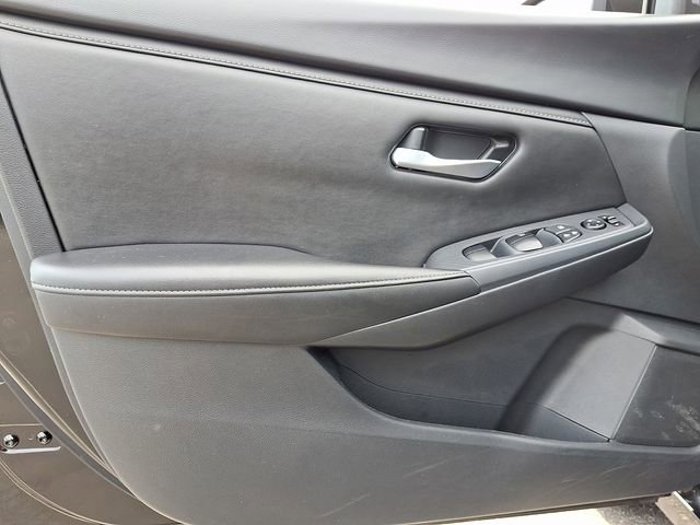 Used 2024 Nissan Sentra SV image 12
