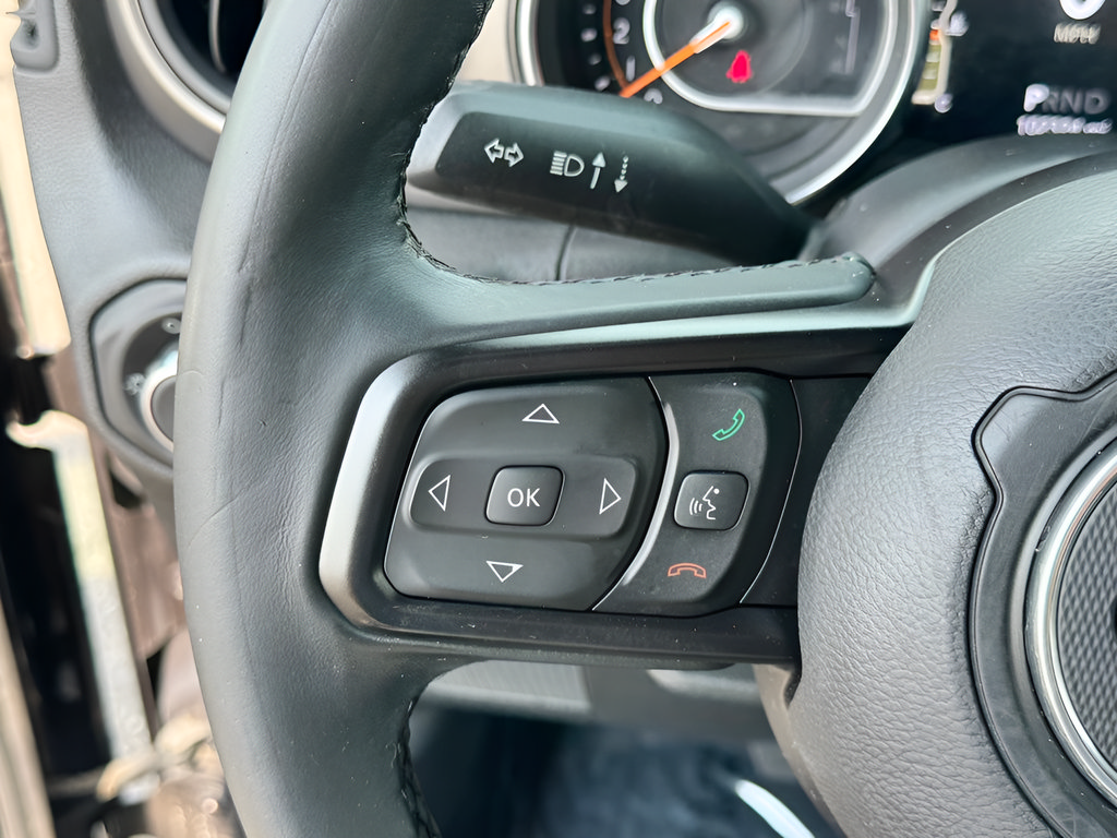 Used 2018 Jeep Wrangler Sport AWD/4WD image 15
