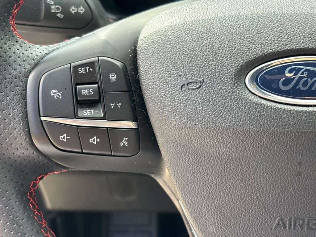 Used 2024 Ford Escape ST-Line w/ Tech Pack #1 image 18