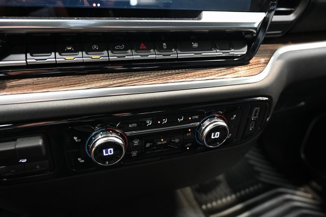 New 2026 GMC Sierra 1500 Elevation image 18