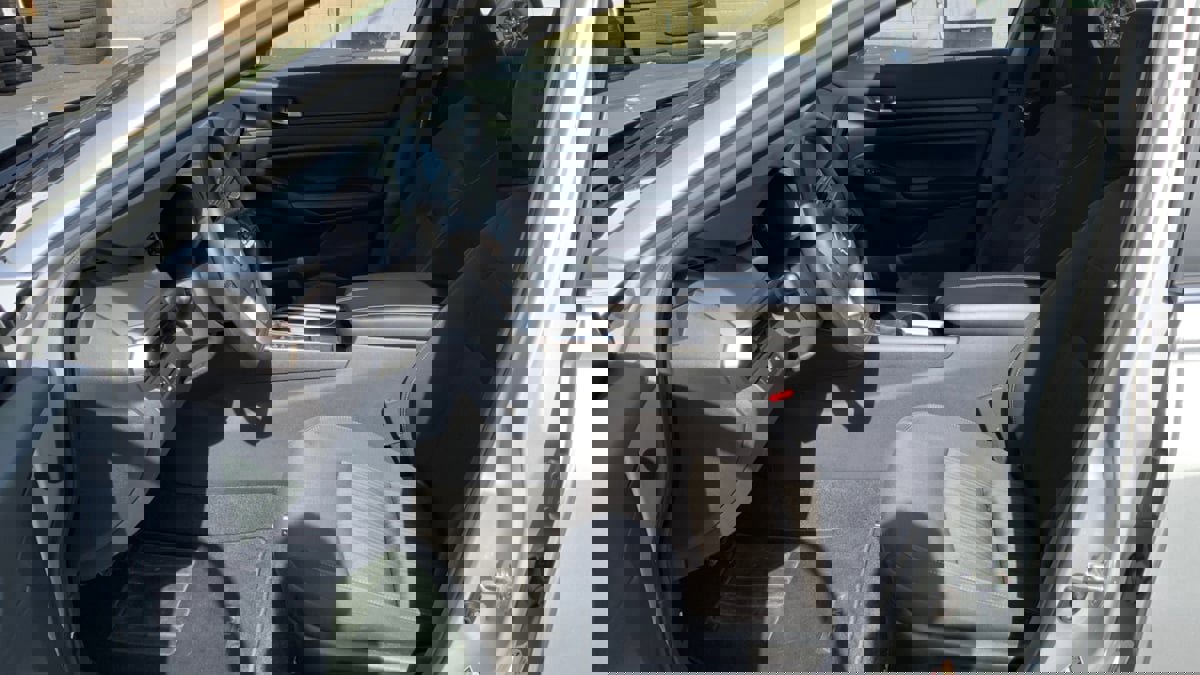 Used 2024 Nissan Altima 2.5 SV image 9