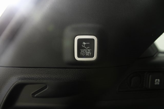 New 2025 Jeep Grand Cherokee Limited image 23