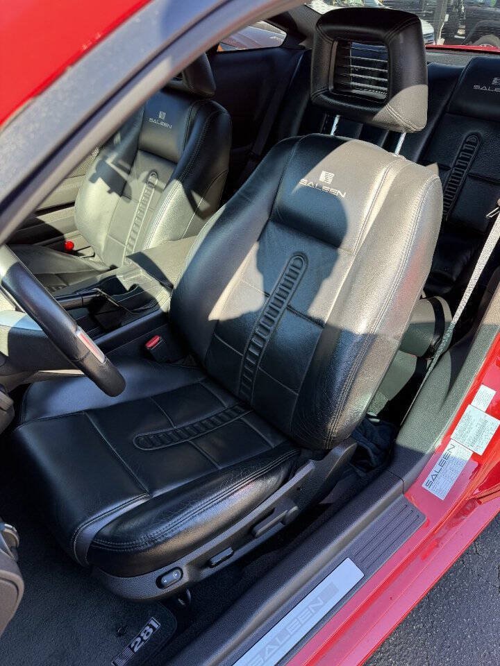 Used 2006 Ford Mustang GT Premium RWD image 13